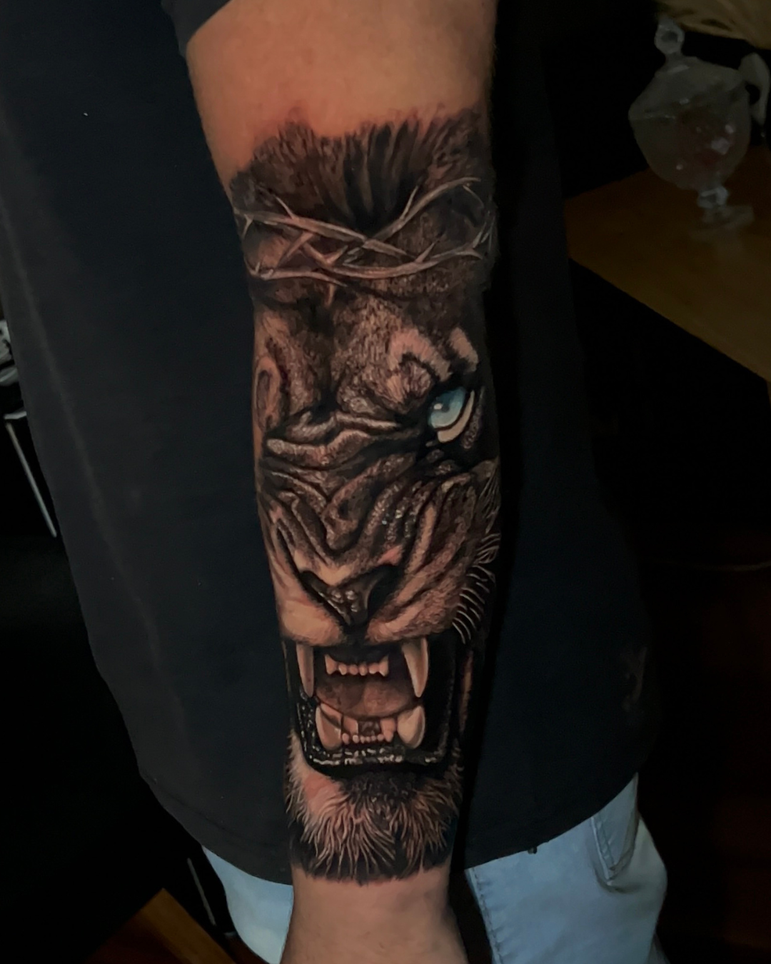 Estevão Damasio tattoo, tatuagem, tatuagem no braço, tatuador perto de mim, estúdio de tatuagem, tatuagem colorida, tatuagem realismo, realista, homenagem, rostos, tatuador em são paulo - 12